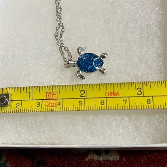 Blue sparkling sea turtle necklace nwt - Picture 3 of 5